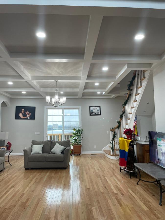 La Casa Grande Hosting Appartement Whitsett Buitenkant foto